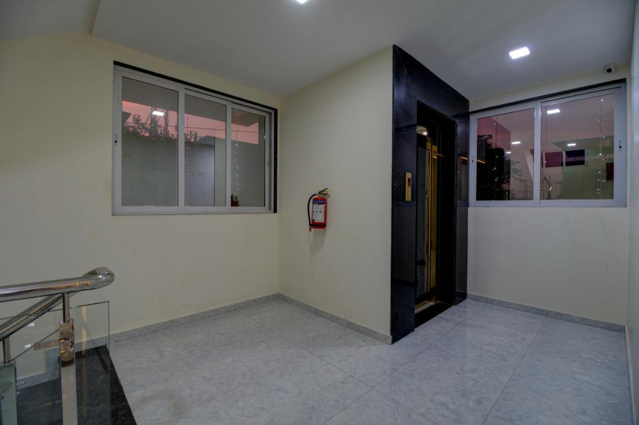 Hotel Mourya Residency นาวีมุมไบ ภายนอก รูปภาพ