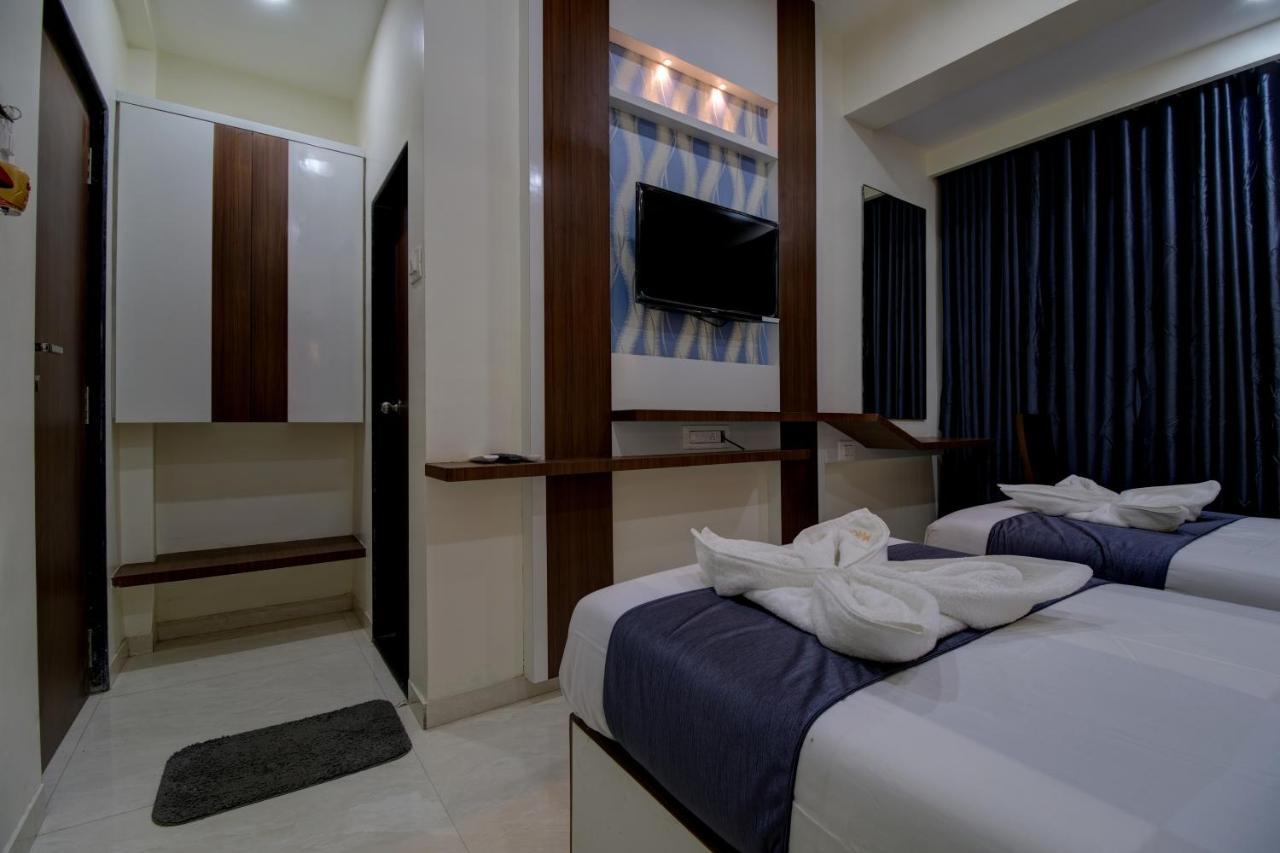 Hotel Mourya Residency นาวีมุมไบ ภายนอก รูปภาพ