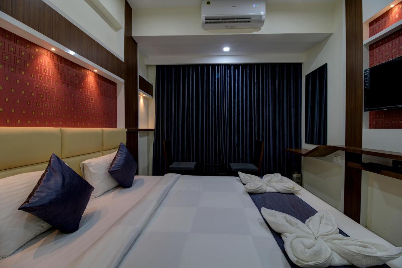 Hotel Mourya Residency นาวีมุมไบ ภายนอก รูปภาพ
