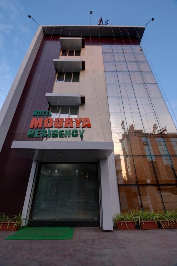 Hotel Mourya Residency นาวีมุมไบ ภายนอก รูปภาพ