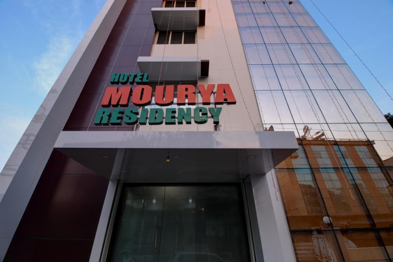 Hotel Mourya Residency นาวีมุมไบ ภายนอก รูปภาพ